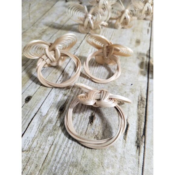 Vtg Wicker Butterfly Napkin Rings Set of 8 Spring Table (j) - Picture 6 of 6